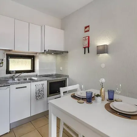 Garden Paradise, Old Town & Apartment