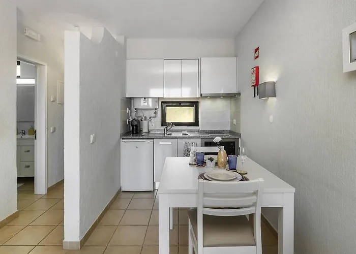 Garden Paradise, Old Town&beach